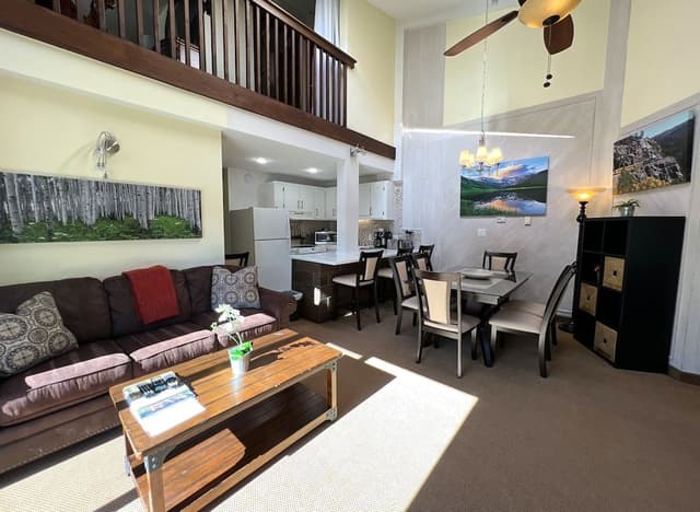 Traditional Loft, Non Smoking