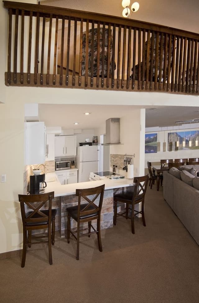 Family Penthouse, Multiple Bedrooms, Mountain View