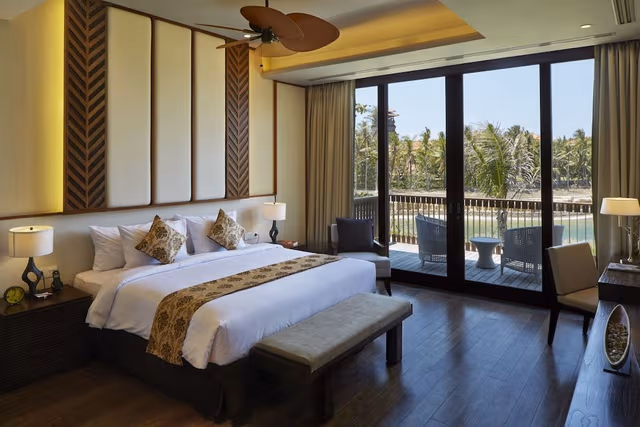 Luxury Villa, 3 Bedrooms, Private Pool, Golf View