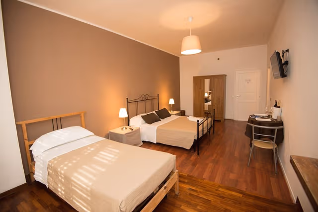 Triple Room