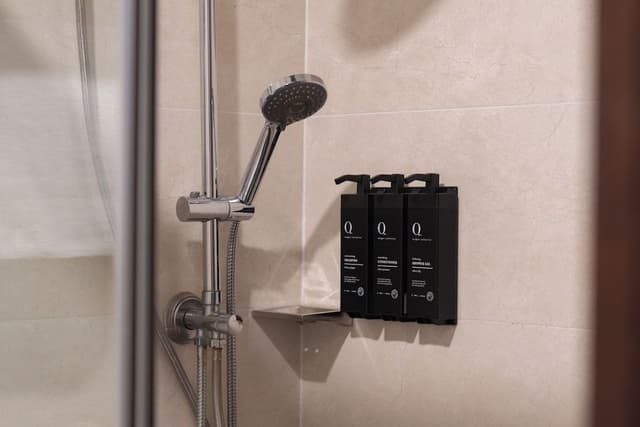 Family Room, City View