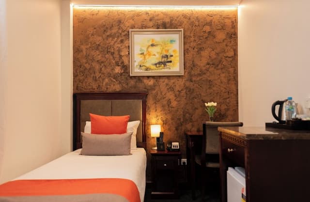 Standard Single Room (1 Single Bed)