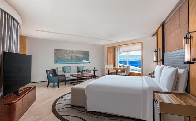 BAY VIEW TWO BEDROOM TERRACE SUITE