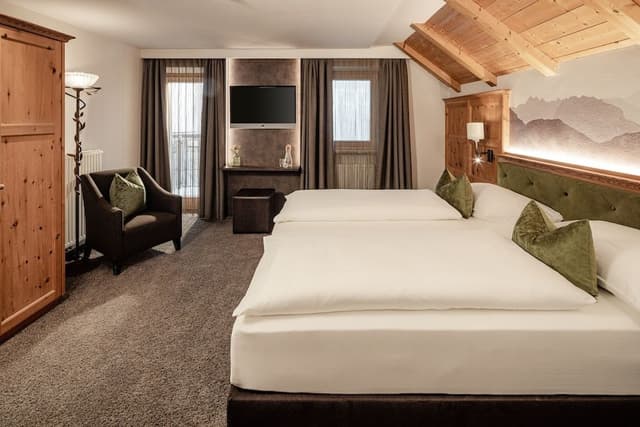 Superior Double or Twin Room, Balcony