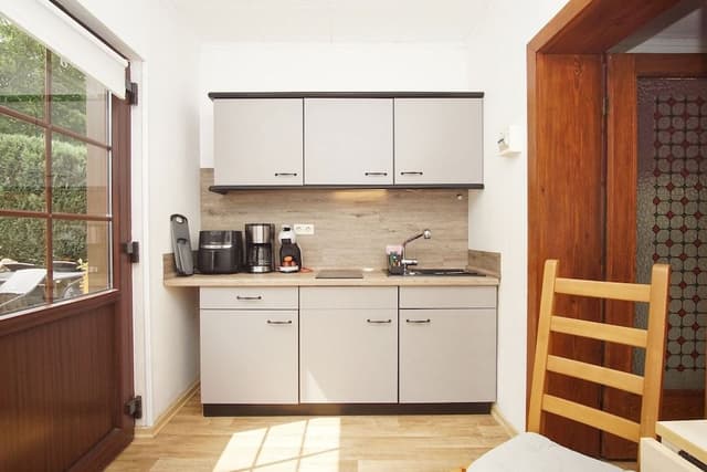 Apartment with Terrace, Bedroom, Kitchen incl.free access to pool and sauna nearby
