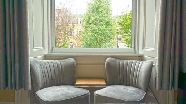 Classic Double Room, Ensuite, Ground Floor (Room 2)