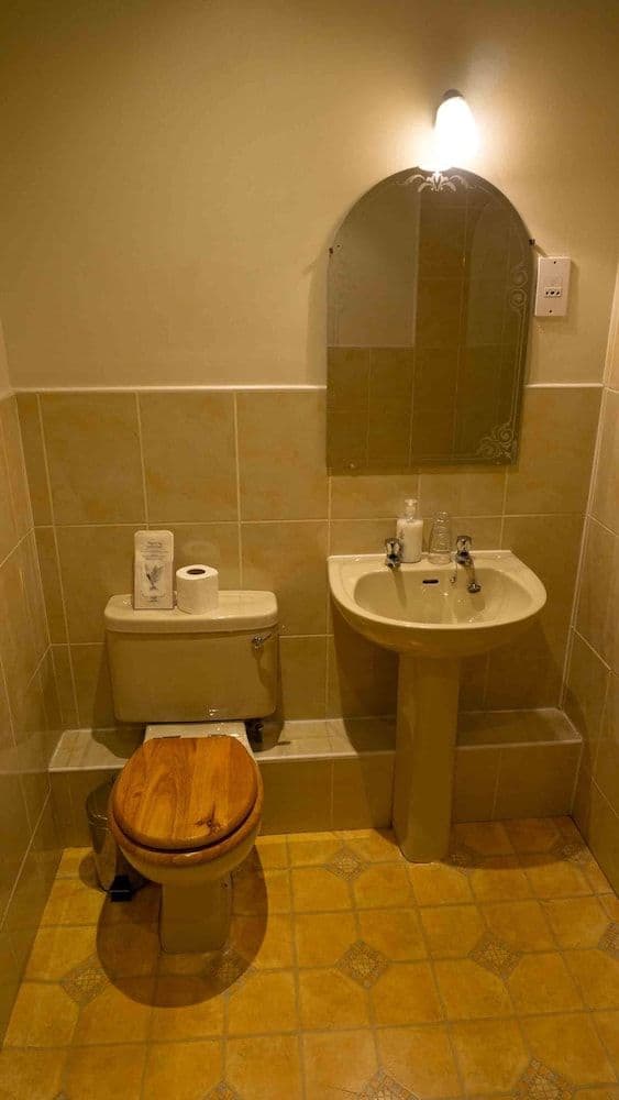 Classic Double Room, Private Bathroom (Room 6)