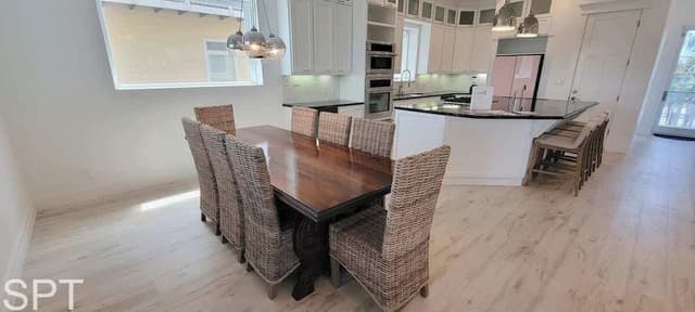 House, Multiple Beds, Pool Access (Padre Beach House)