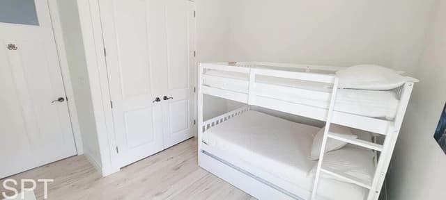 House, Multiple Beds, Pool Access (Padre Beach House)