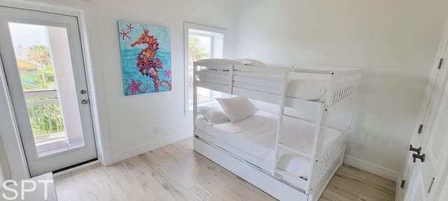 House, Multiple Beds, Pool Access (Padre Beach House)