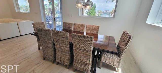 House, Multiple Beds, Pool Access (Padre Beach House)