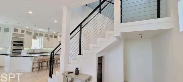 House, Multiple Beds, Pool Access (Padre Beach House)