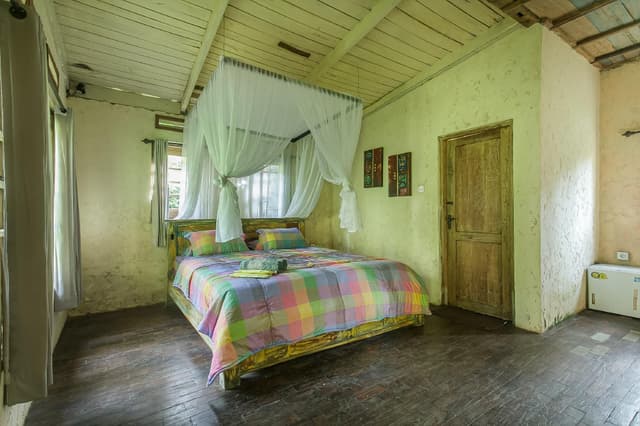 Family Connecting Room for 4 People