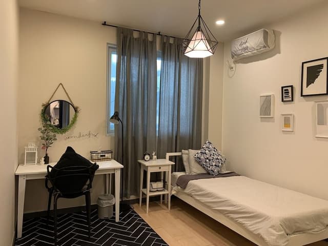 Superior Single Room