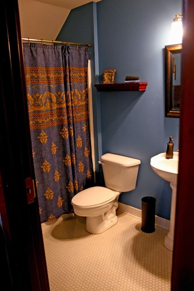 Standard Double Room, Ensuite (Abe Lincoln Suite)