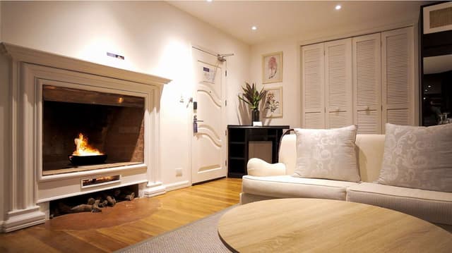 2 QUEEN BEDS VILLA