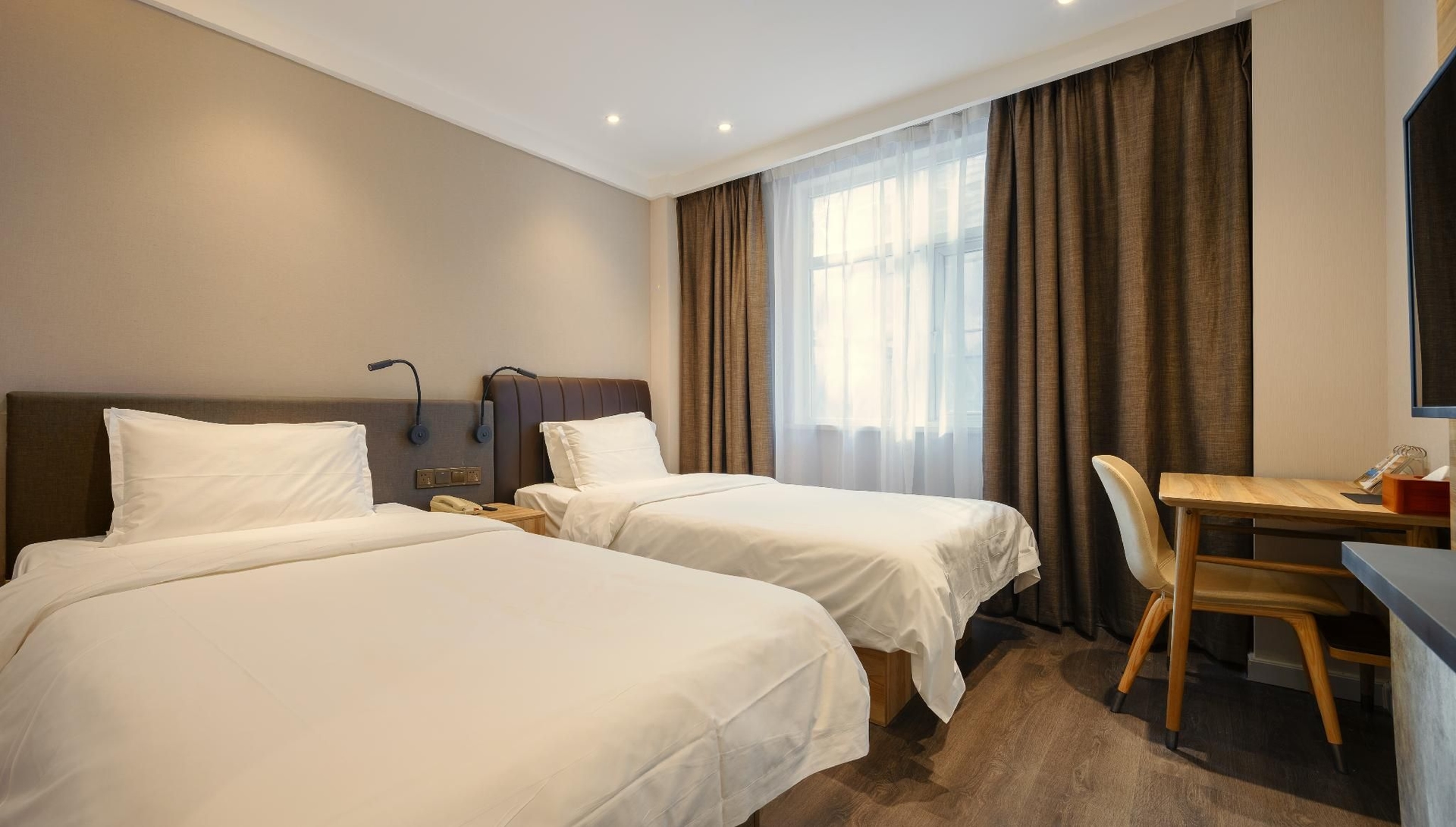 ฮันทิง พรีเมียม โฮเทล หนานจิง ซินเจียโข่ว เซ็นเตอร์ (Hanting Premium Hotel Nanjing Xinjiekou Center)1