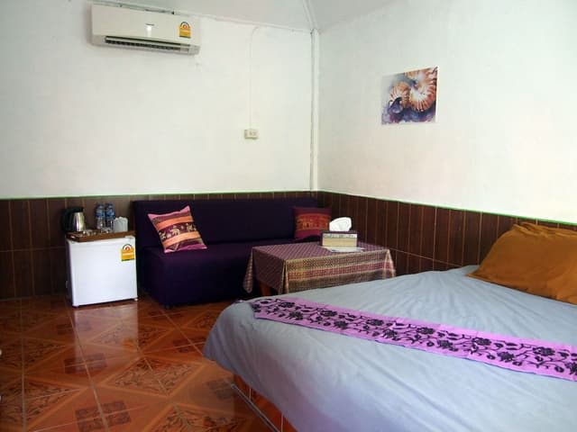 Budget Room