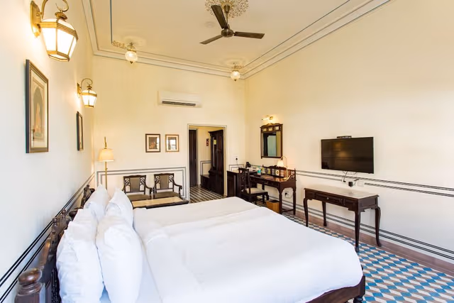 Royal Super Deluxe Room