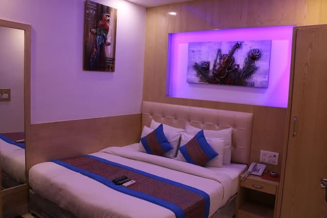 Super Deluxe Room