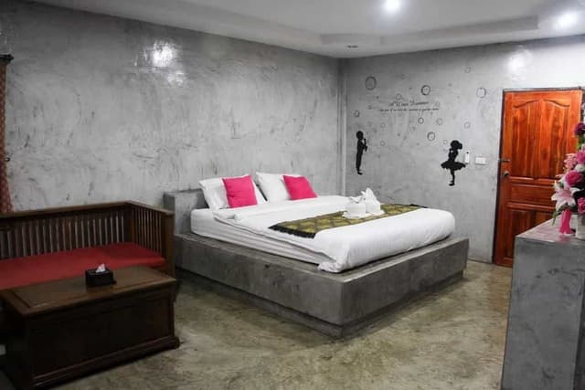 Standard Double Room L