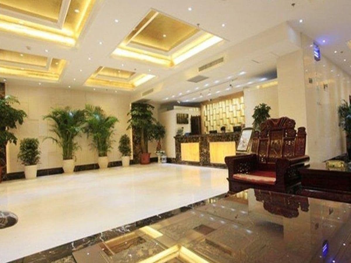 GreenTree Inn Shandong North Weihai Station North International Bathing Beach Business Hotel GreenTree Inn Shandong North Weihai Station North International Bathing Beach Business Hotel