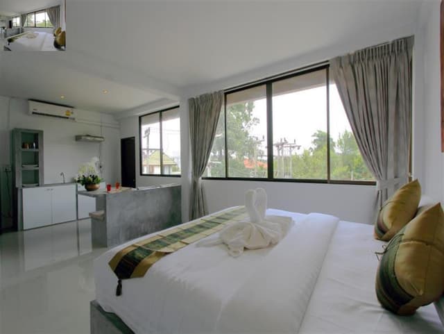 Executive Suite