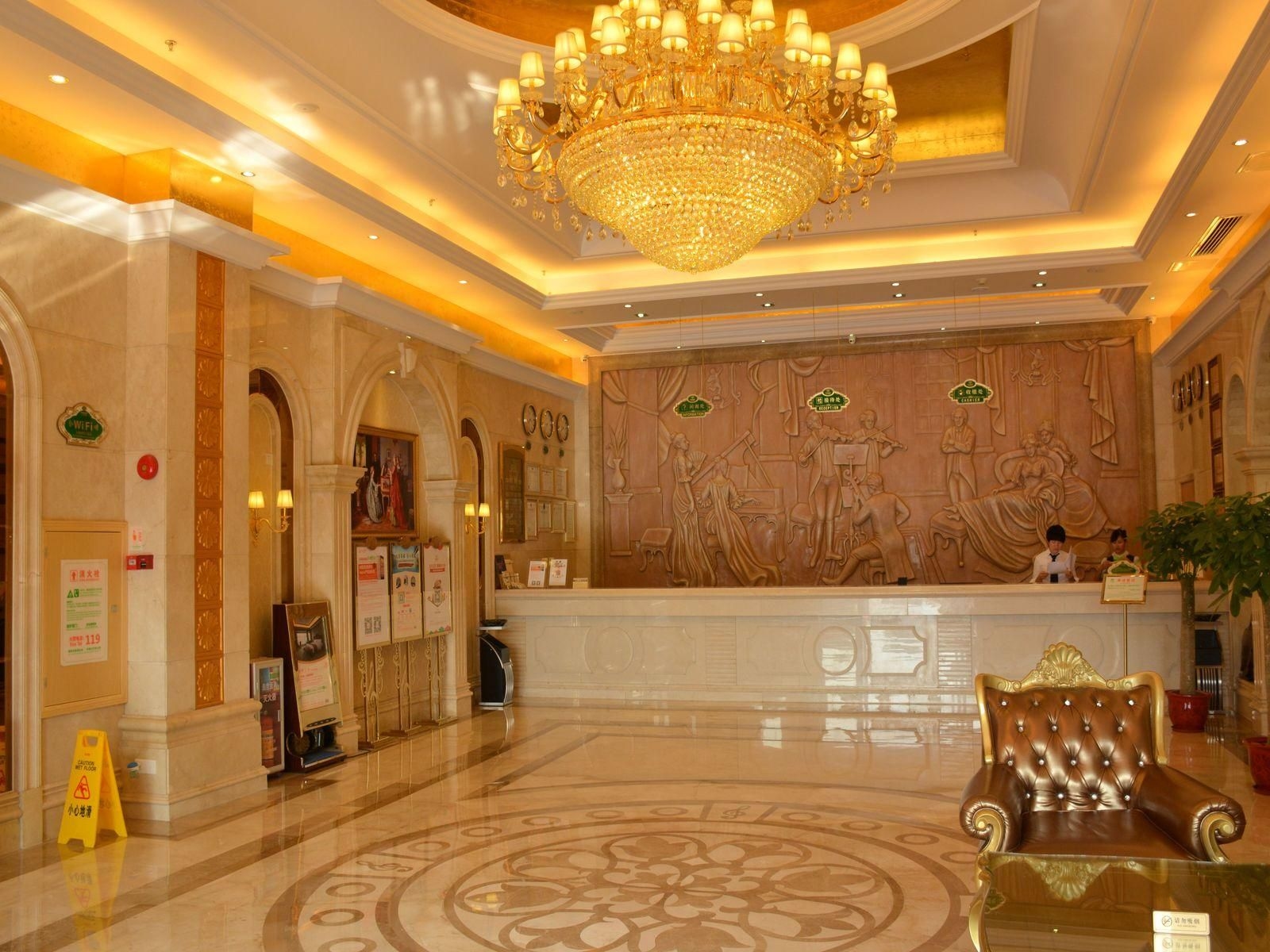 Vienna Hotel Guangzhou Panyu Chimelong Dashi River View Park1