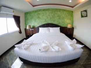 Me Suk Grand Hotel3