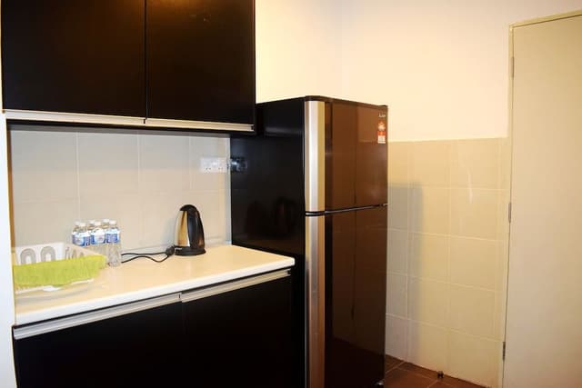 3 Bedrooms Apartment