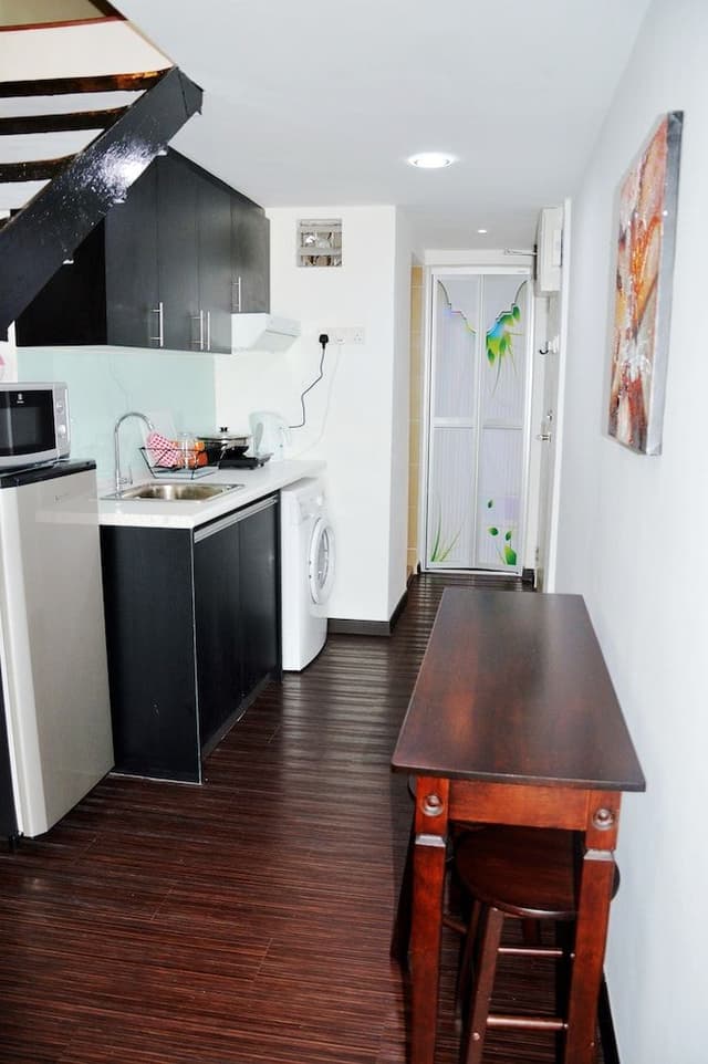 2 Bedrooms Apartment