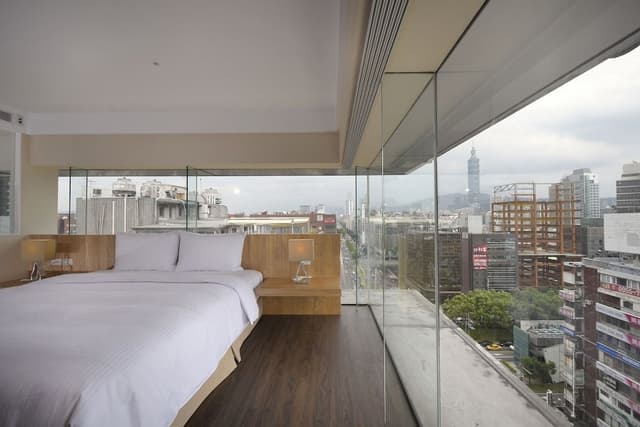 Supreme Deluxe Room