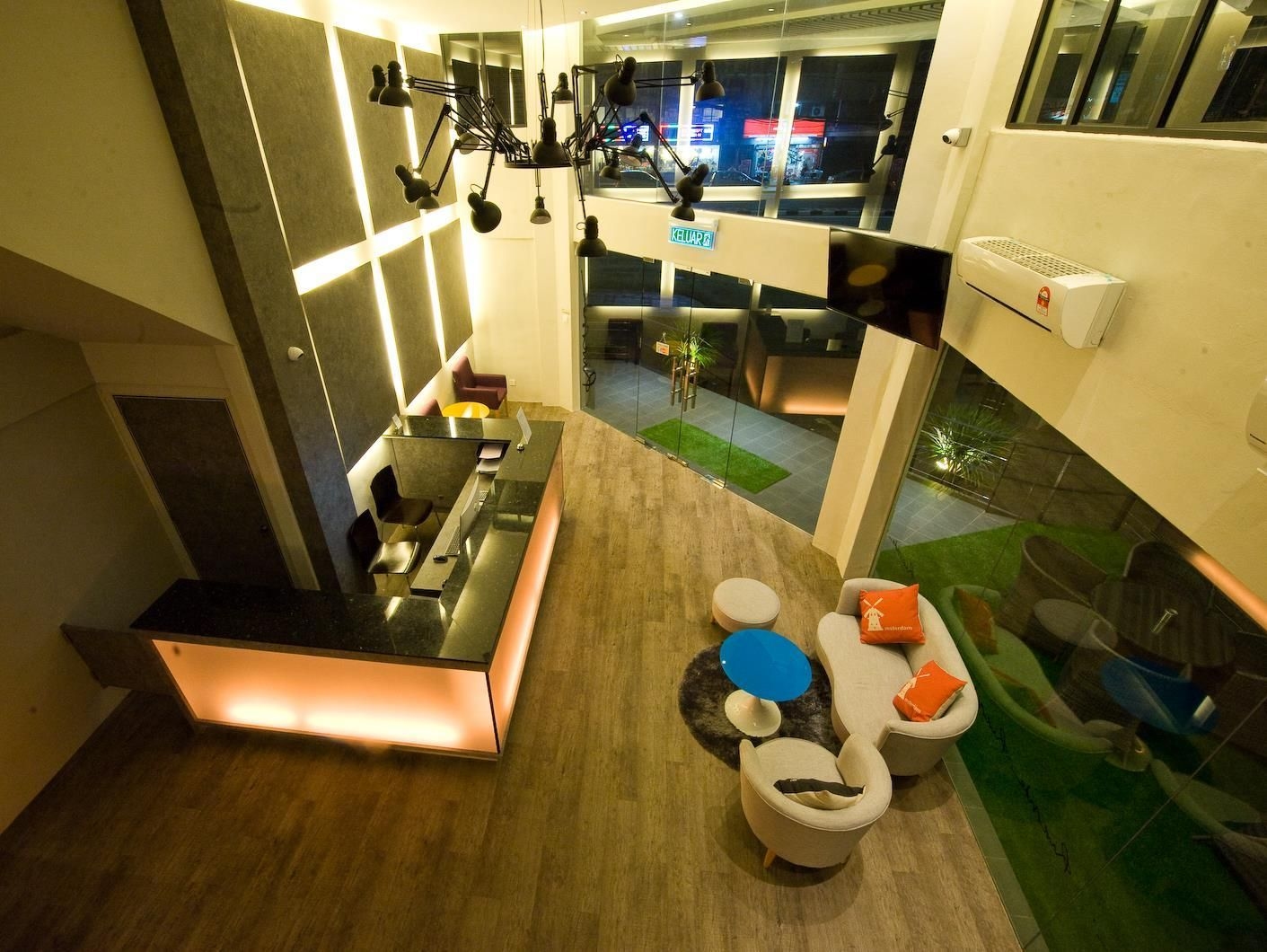 ริเวอร์ไซด์ บูทีค โฮเทล (Riverside Boutique Hotel)0