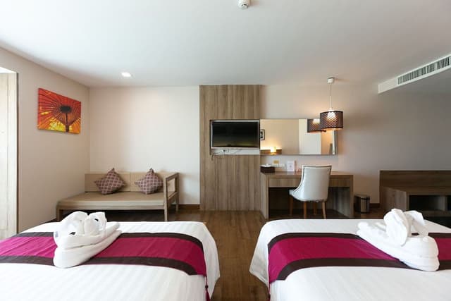 Triple Room