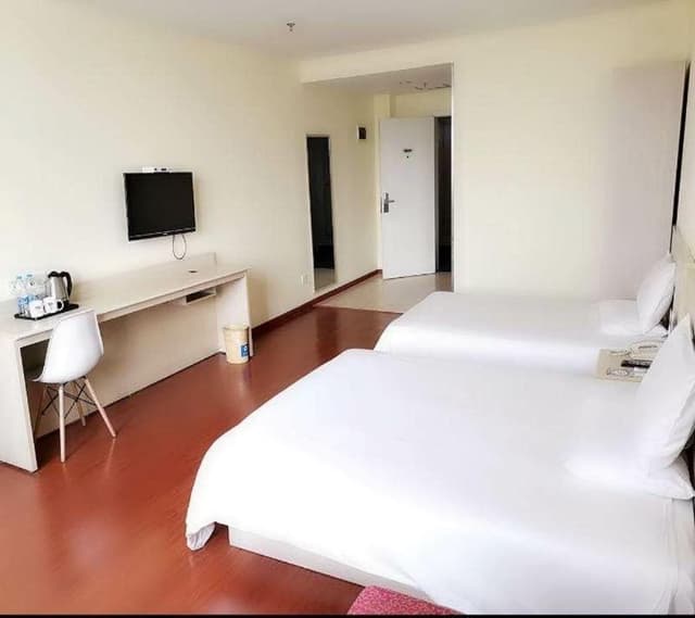 Twin Superior Room