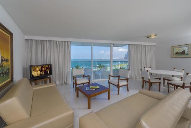 Superior King Balcon Vista al Mar