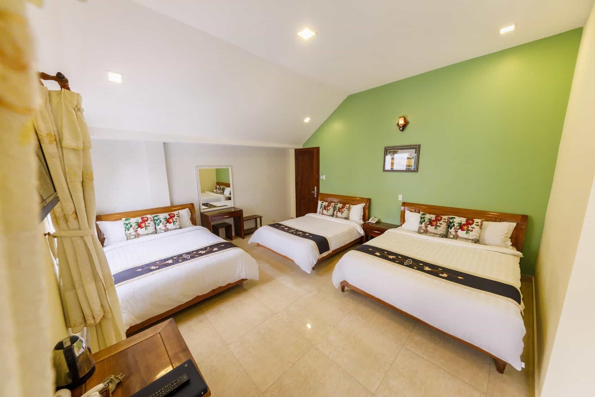 Nam Đông hotel Nam Đông hotel