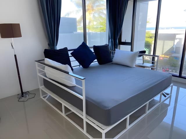Town 1 Deluxe Single Room
