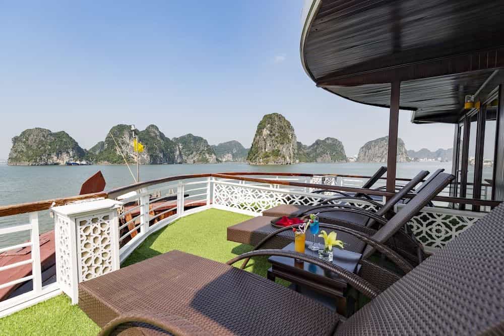 Halong Paloma Cruise Halong Paloma Cruise