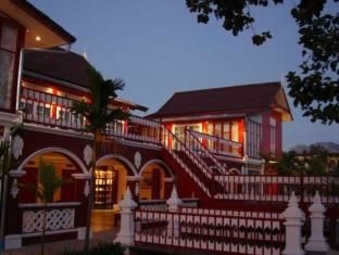 Aunruen Residence&Restaurant4