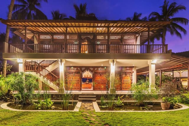 Villa for 12 People