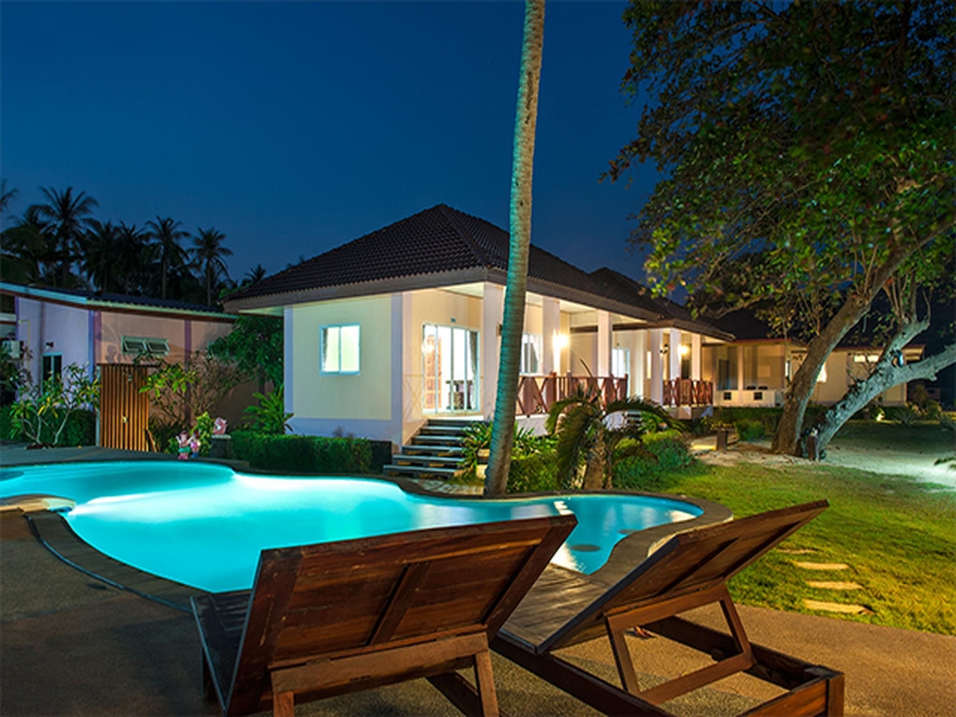 āļāļĨāļāļ āļē āļĢāļĩāļŠāļāļĢāđāļ (Chonnapha Resort)2