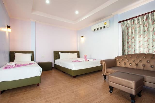 Grand Villa