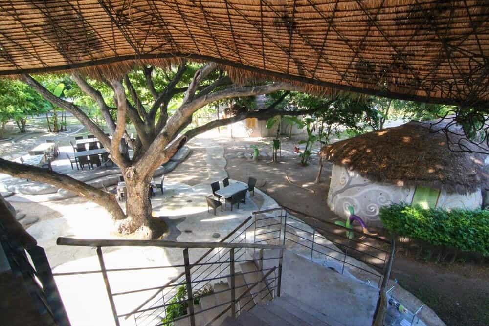 Naidee Sculptured Huts @ Vic Hua Hin Naidee Sculptured Huts @ Vic Hua Hin