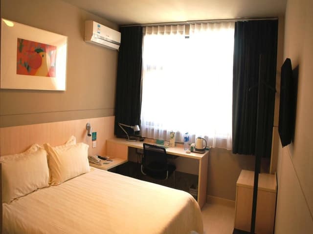 Business Suite A