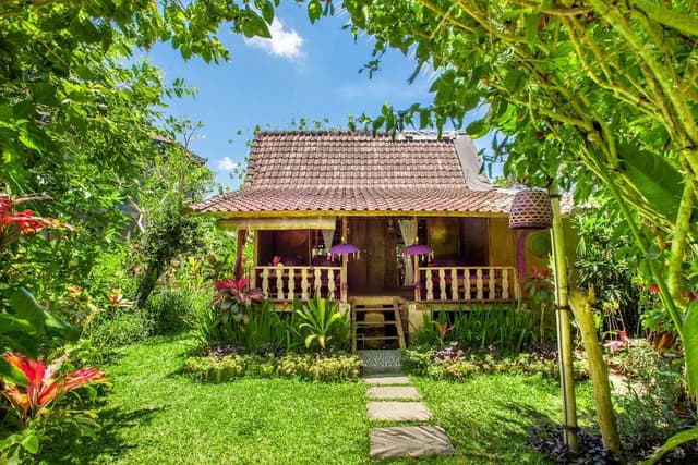 Family Bungalow Deluxe (with AC)