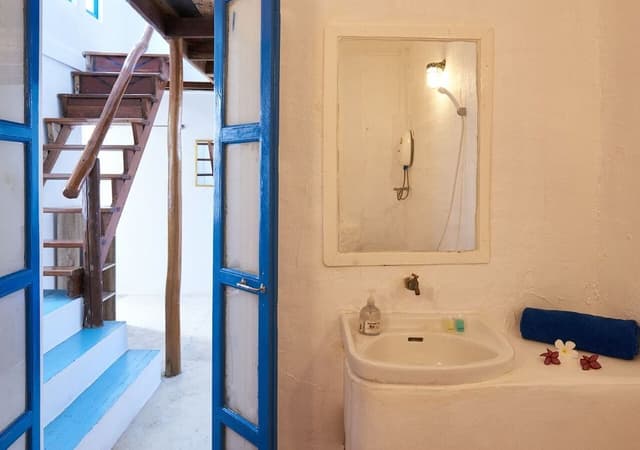 Basic Apartment, 2 Bedrooms, Garden View