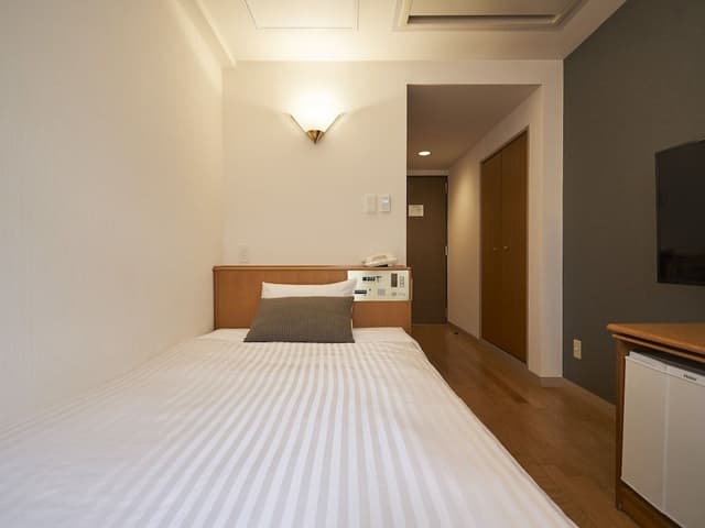 Semi Double Room, Non-Smoking, For 2 Guests