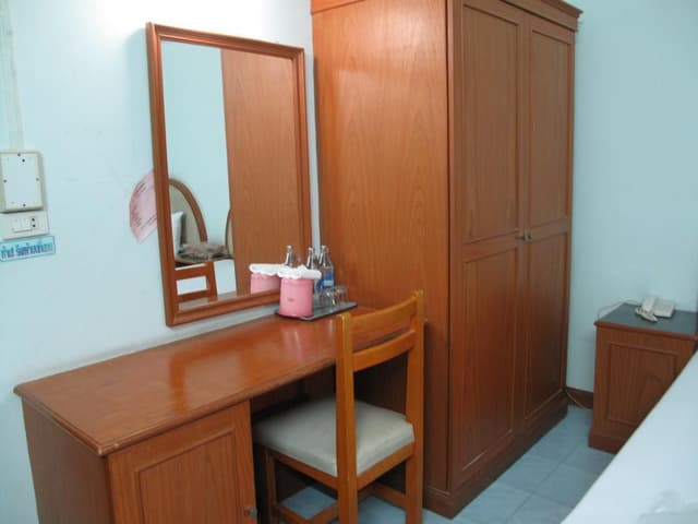 Standard Twin Bed