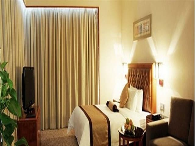 Business Single Room